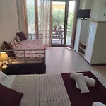 Maisonette In Paradisos 1