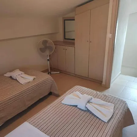 Maisonette In Paradisos Villa *