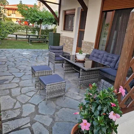 Maisonette In Paradisos * Neos Marmaras