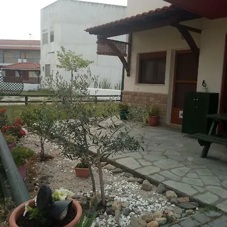 Maisonette In Paradisos Villa *