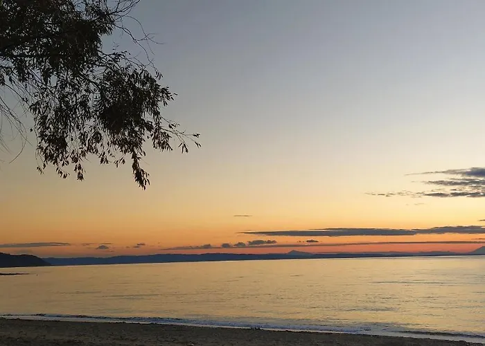 Villa Maisonette In Paradisos 1 *