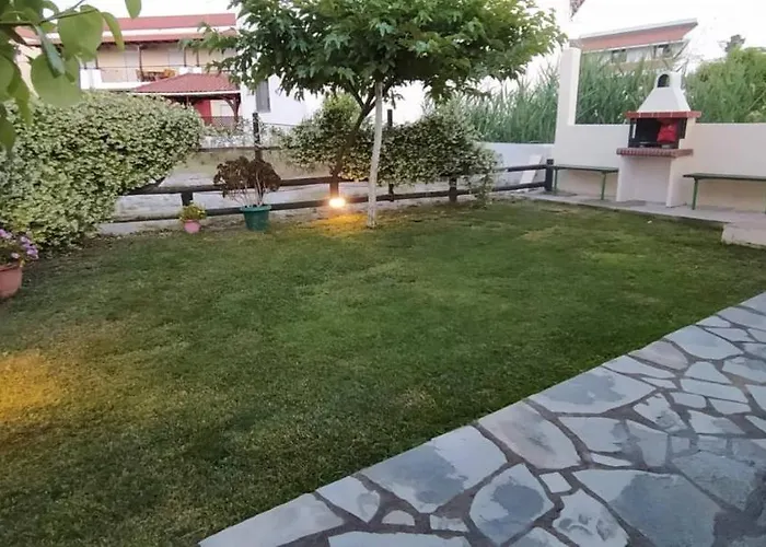 Maisonette In Paradisos 1