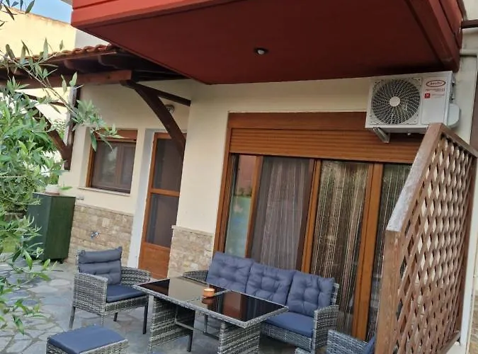 Maisonette In Paradisos 1