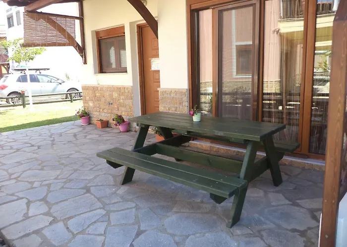 Maisonette In Paradisos 1 *