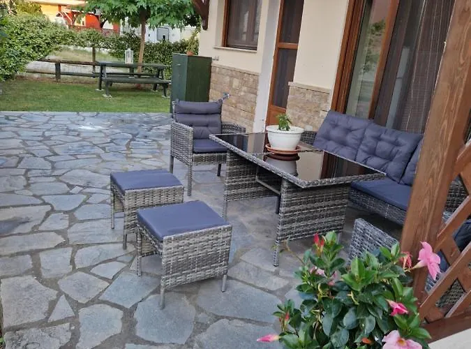 Maisonette In Paradisos 1 * Неос-Мармарас